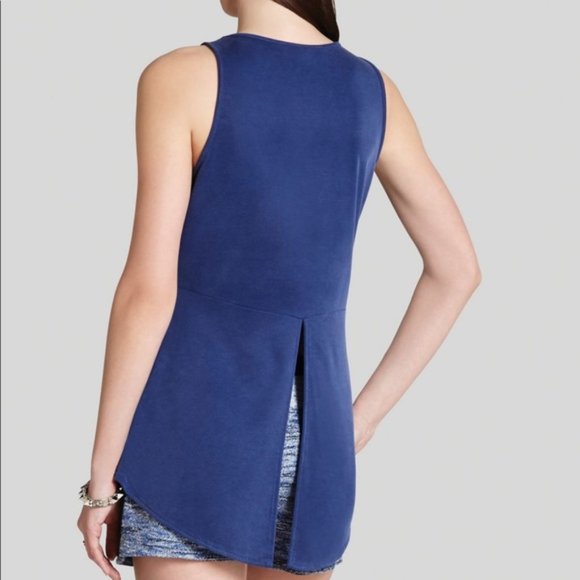 BCBGMaxAzria (Caralyn) Split Back Peplum Top - Picture 4 of 7